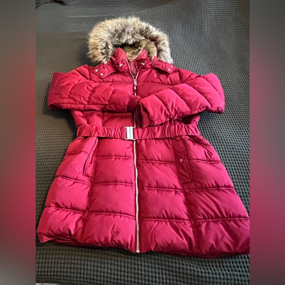 NWT ..Beautiful burgandy/wine color winter jacket.